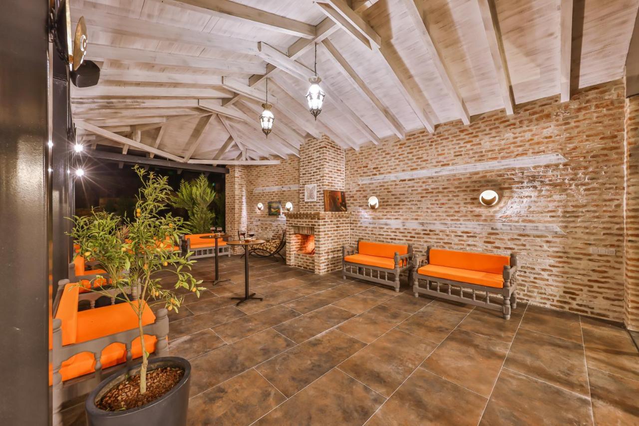 Cetmihan Hotel Küçükkuyu Exteriör bild