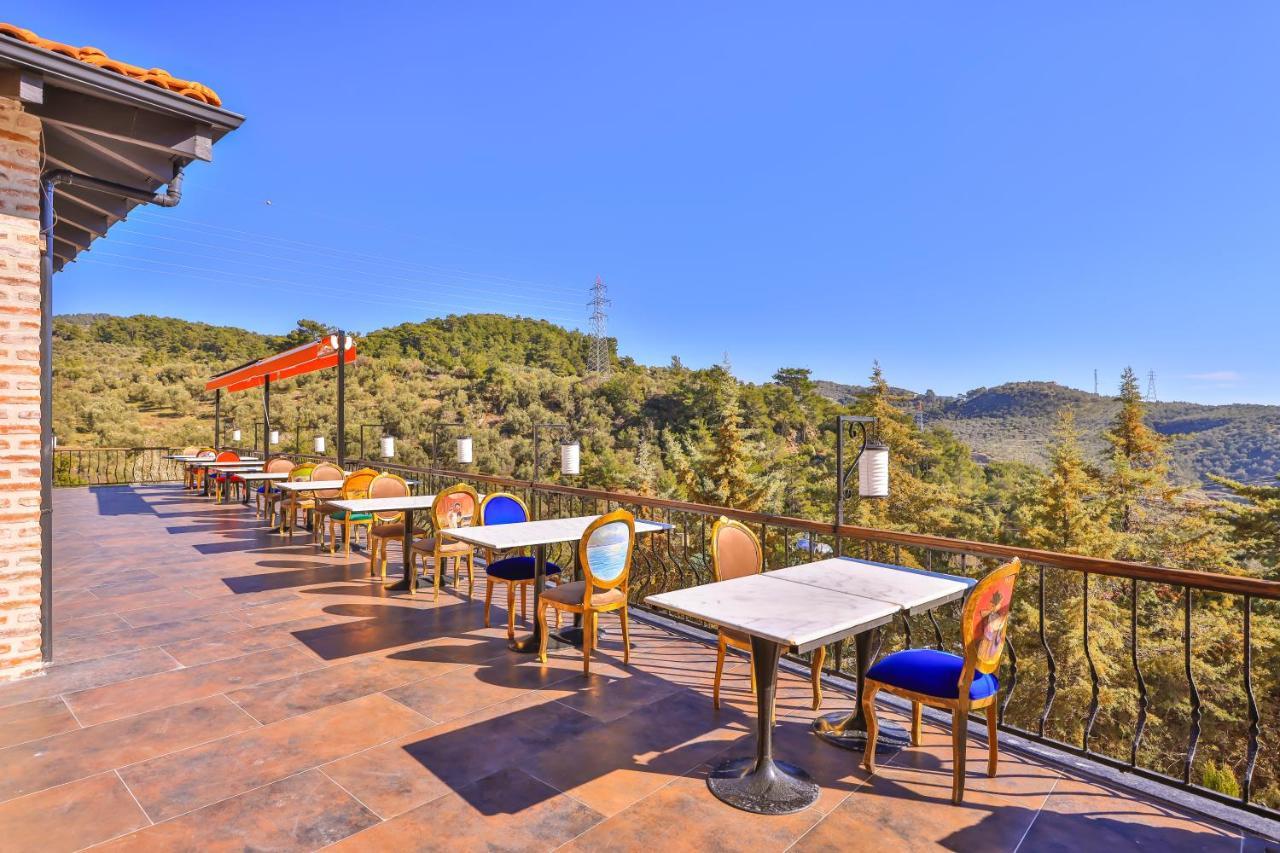 Cetmihan Hotel Küçükkuyu Exteriör bild