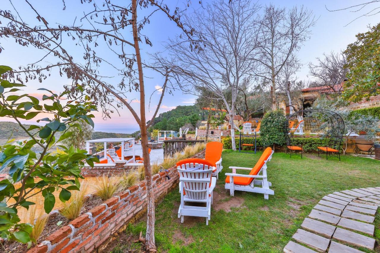 Cetmihan Hotel Küçükkuyu Exteriör bild