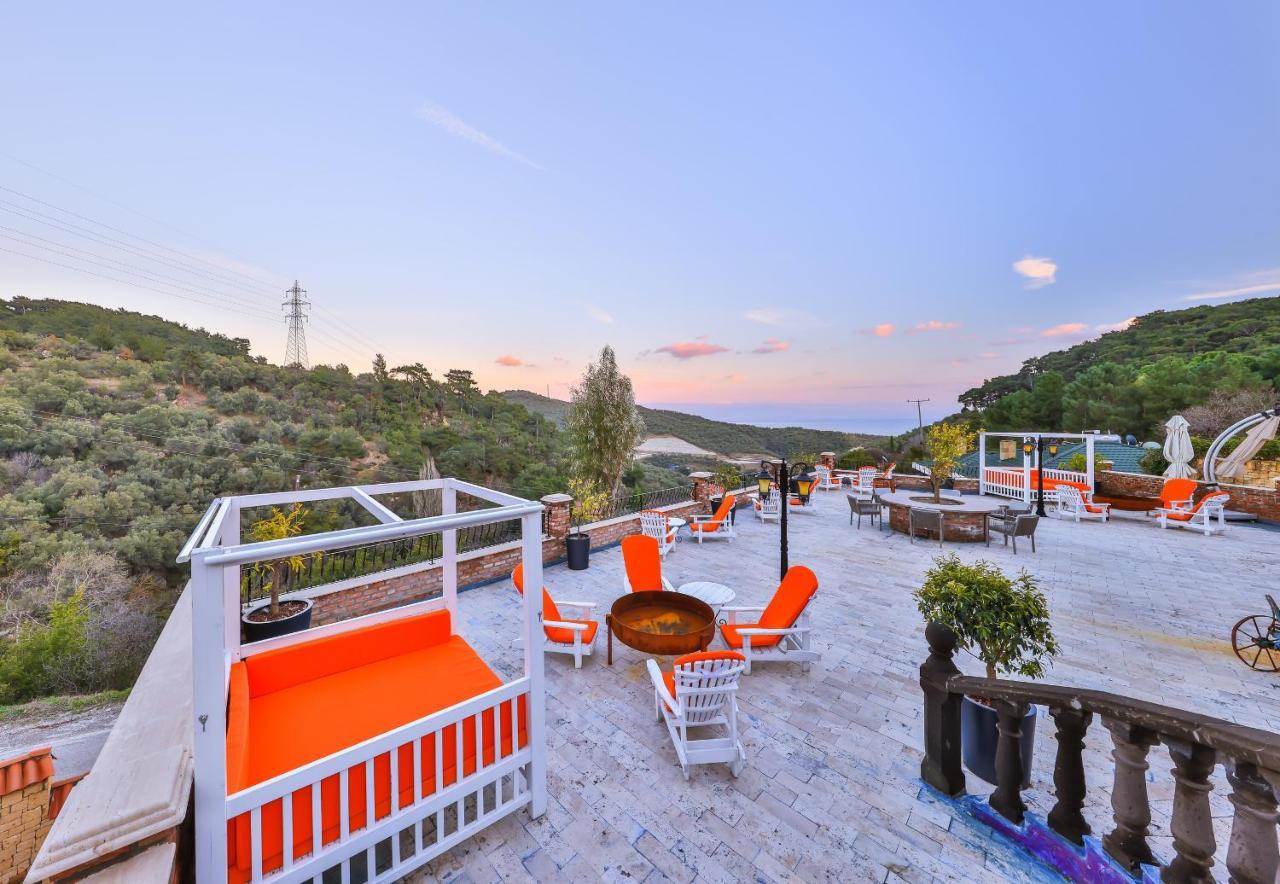 Cetmihan Hotel Küçükkuyu Exteriör bild